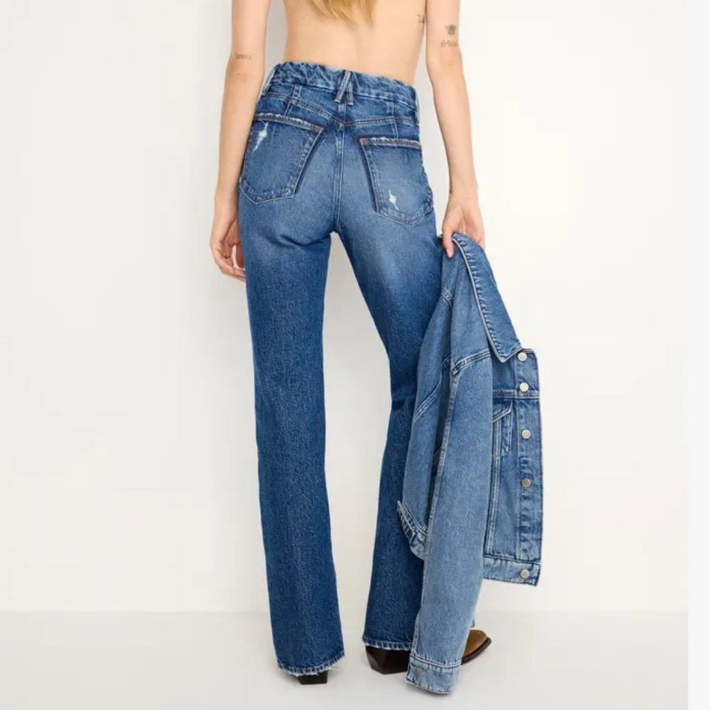 Good American Good Icon Twisted Slit Denim Jeans - Picture 5 of 11